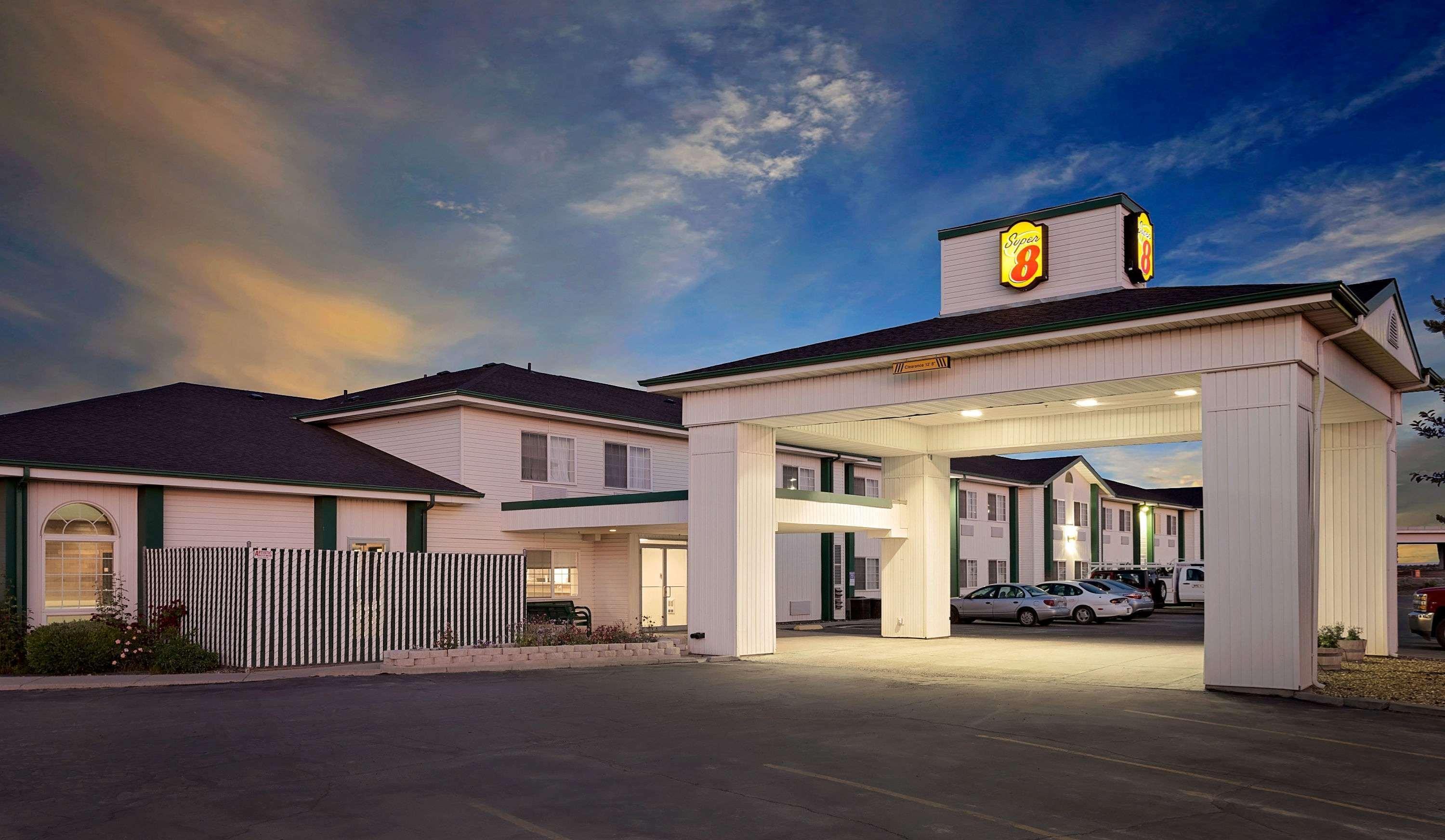 Hotel Super 8 By Wyndham Battle Mountain Extérieur photo